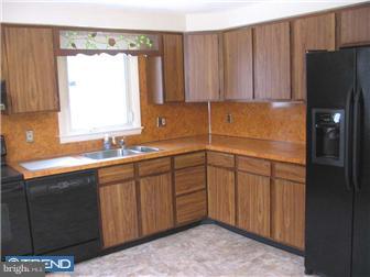 125 President Avenue Rutledge, PA 19070 - Photo 7 of 12 Kitchen