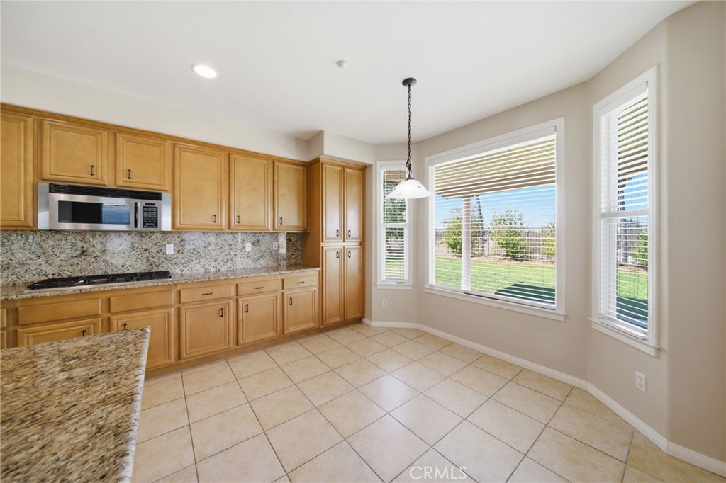 8052 Citricado Lane Riverside, CA 92508 - Photo 15 of 51