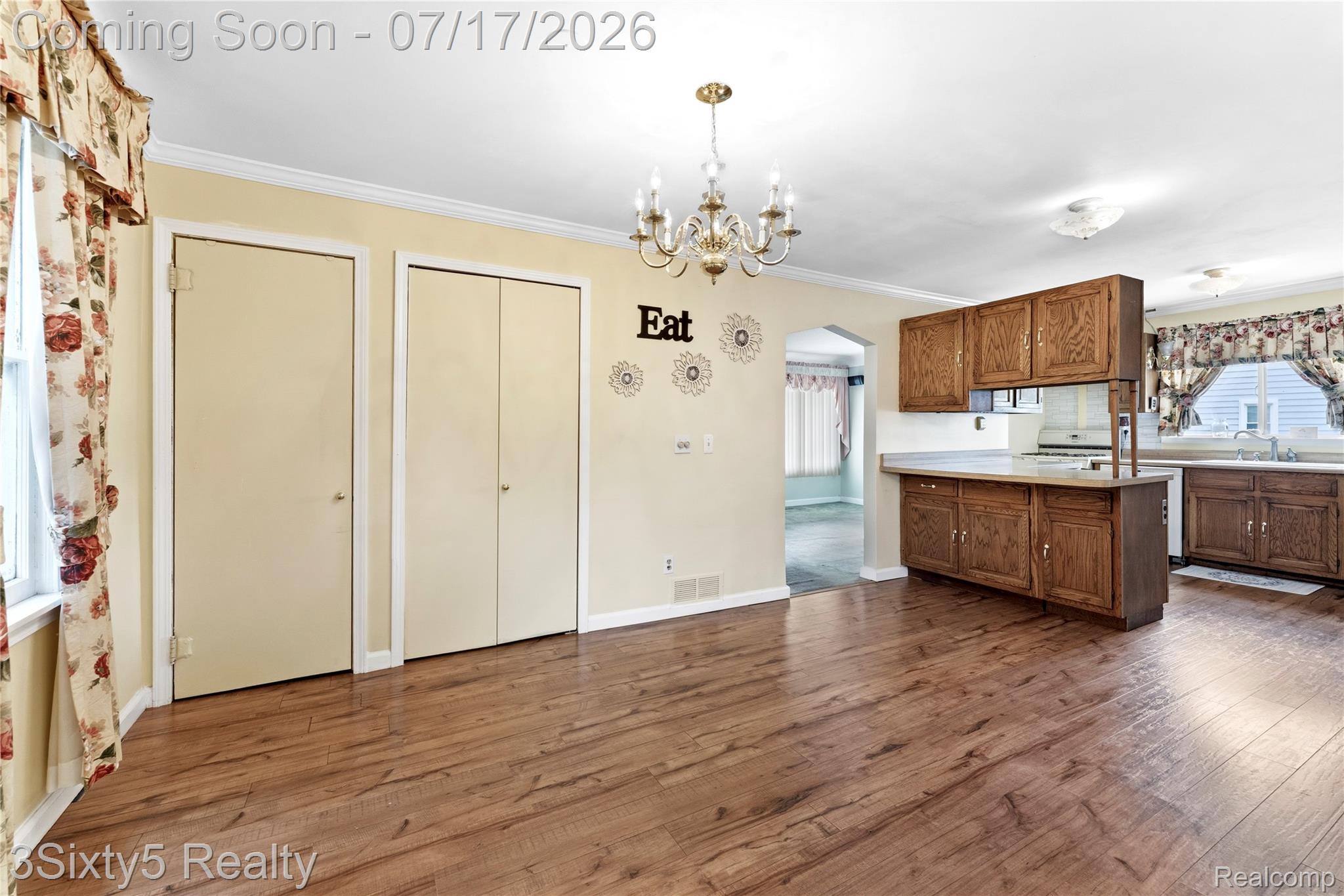 6732 Beech Daly Road Taylor, MI 48180 - Photo 13 of 30 metro shores media_013.jpg