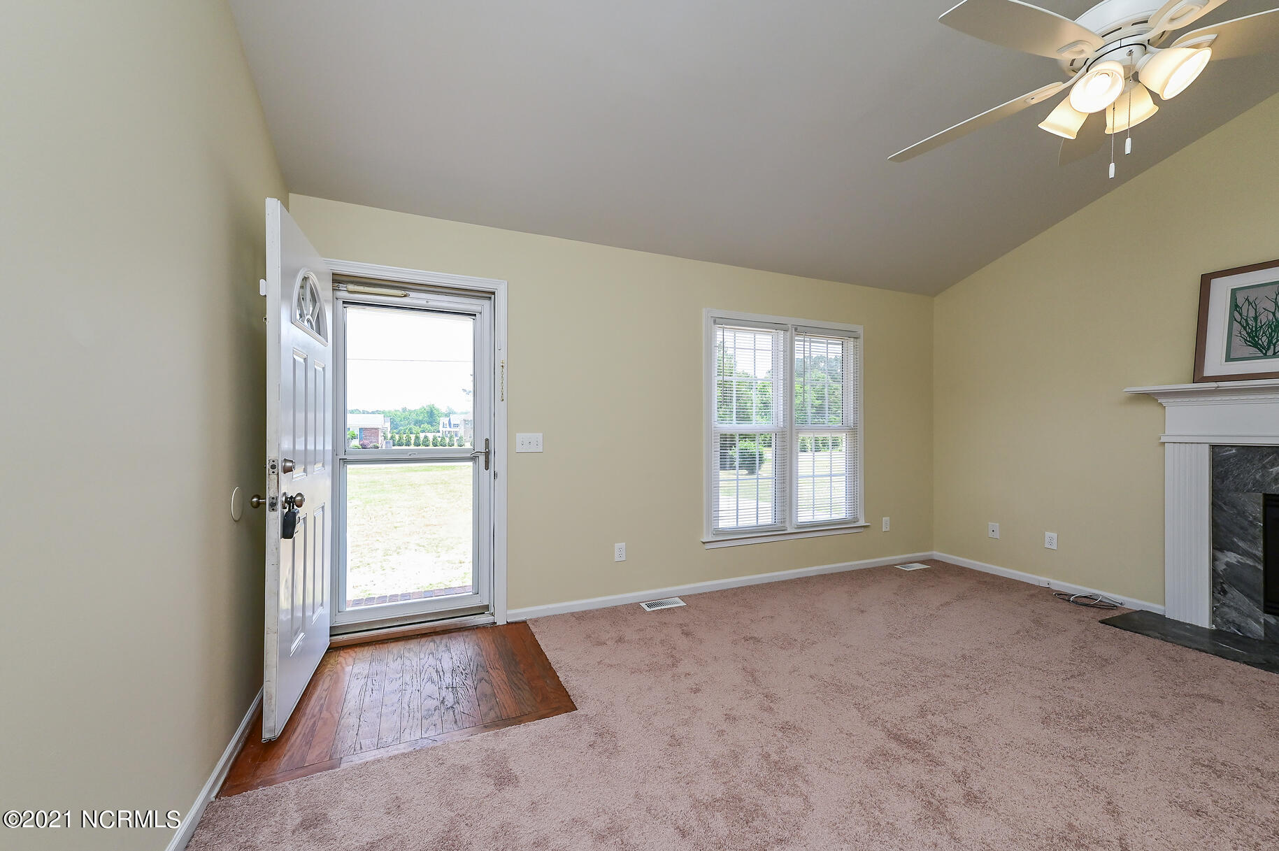 1380 Tucker Road Grimesland, NC 27837 - Photo 10 of 40 1380-Tucker-Road-00010