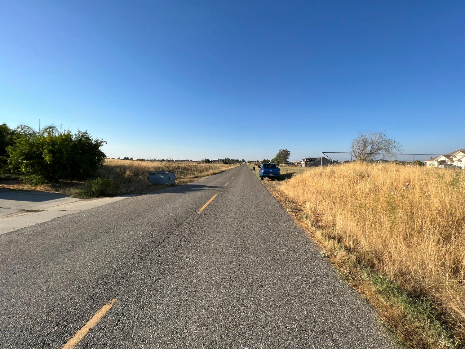 29 Road 29 1/2 Madera, CA 93638 - Photo 3 of 3 a view of an ocean beach