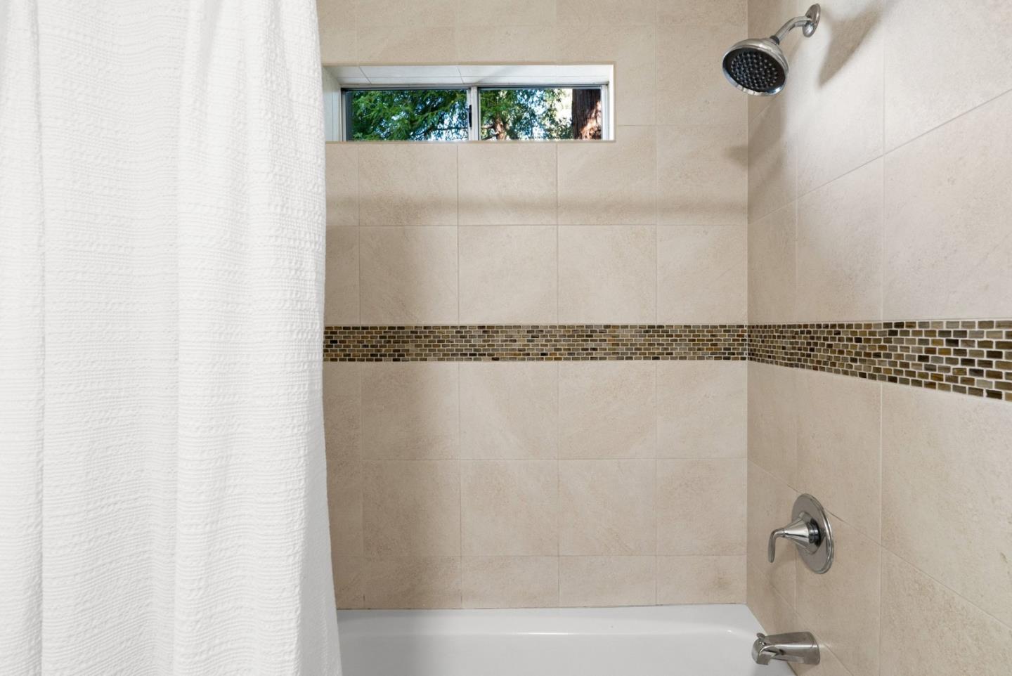 600 Cook Way Ben Lomond, CA 95005 - Photo 22 of 36 a bathroom with a shower