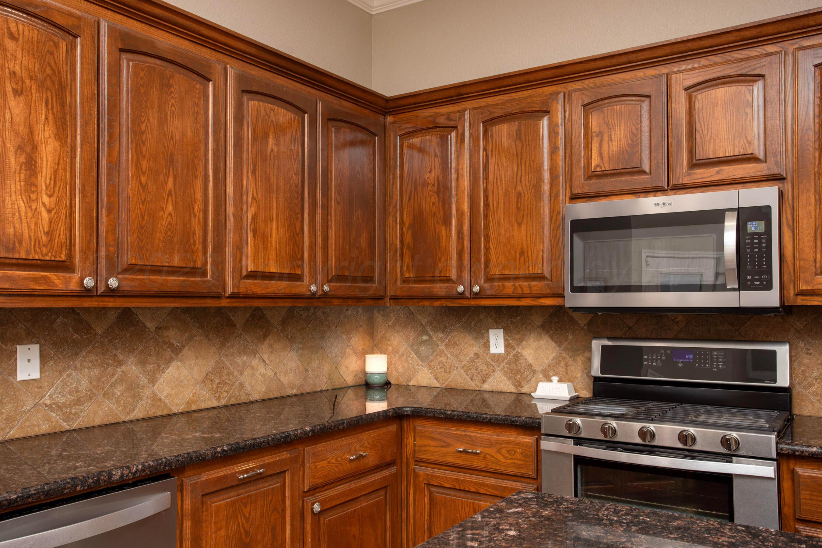 18400 Sundancer Lane Bushland, TX 79124 - Photo 15 of 60 Kitchen with Gas Range