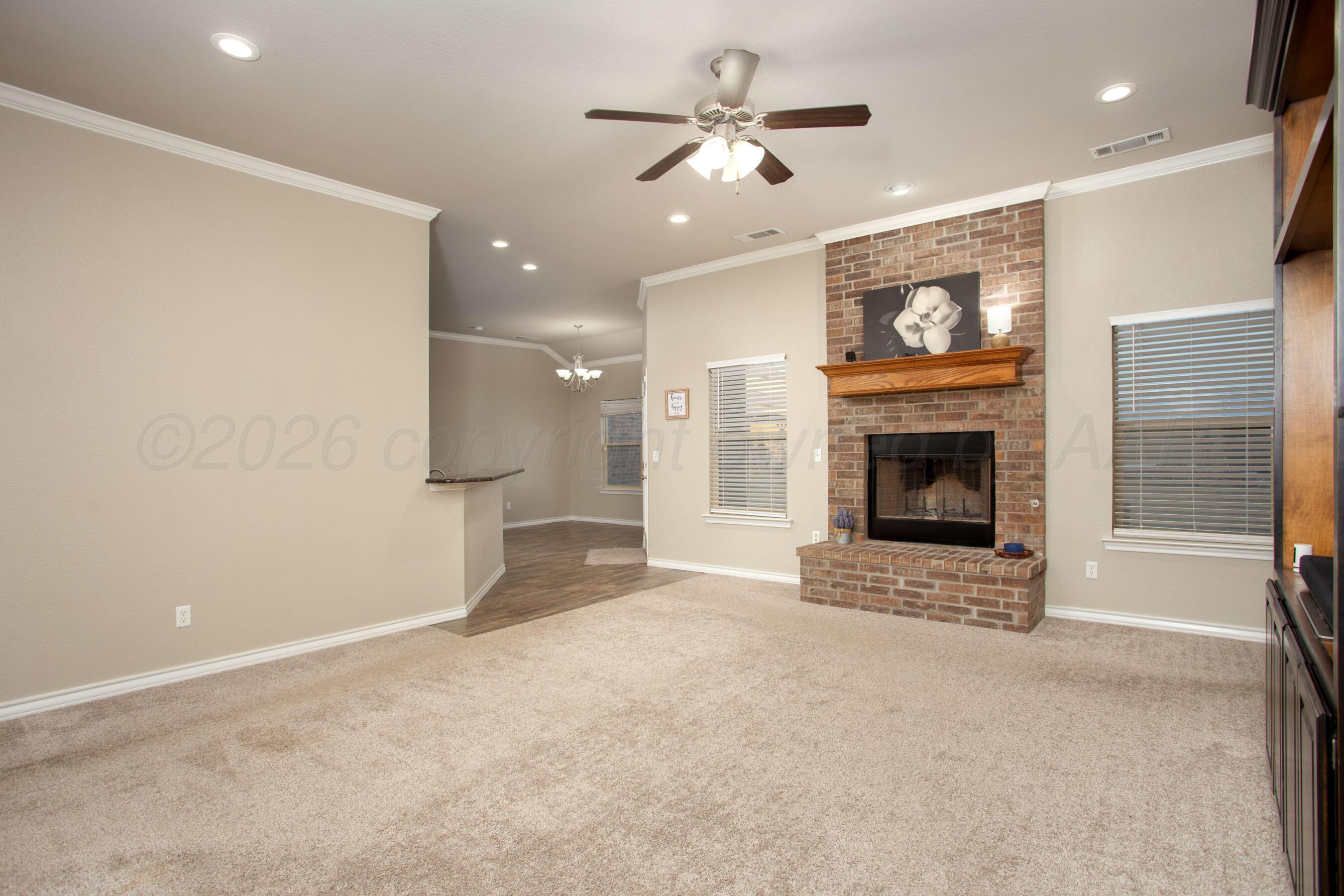 18400 Sundancer Lane Bushland, TX 79124 - Photo 9 of 60 Livingroom