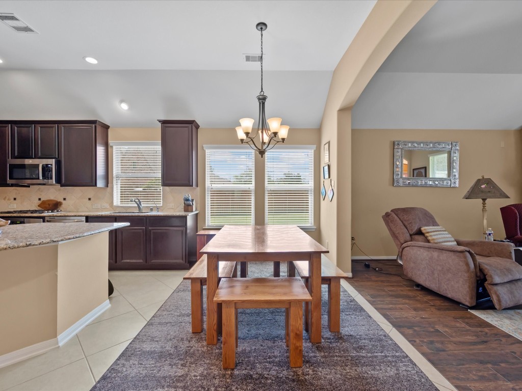 17254 Rookery Court Conroe, TX 77385 - Photo 15 of 36