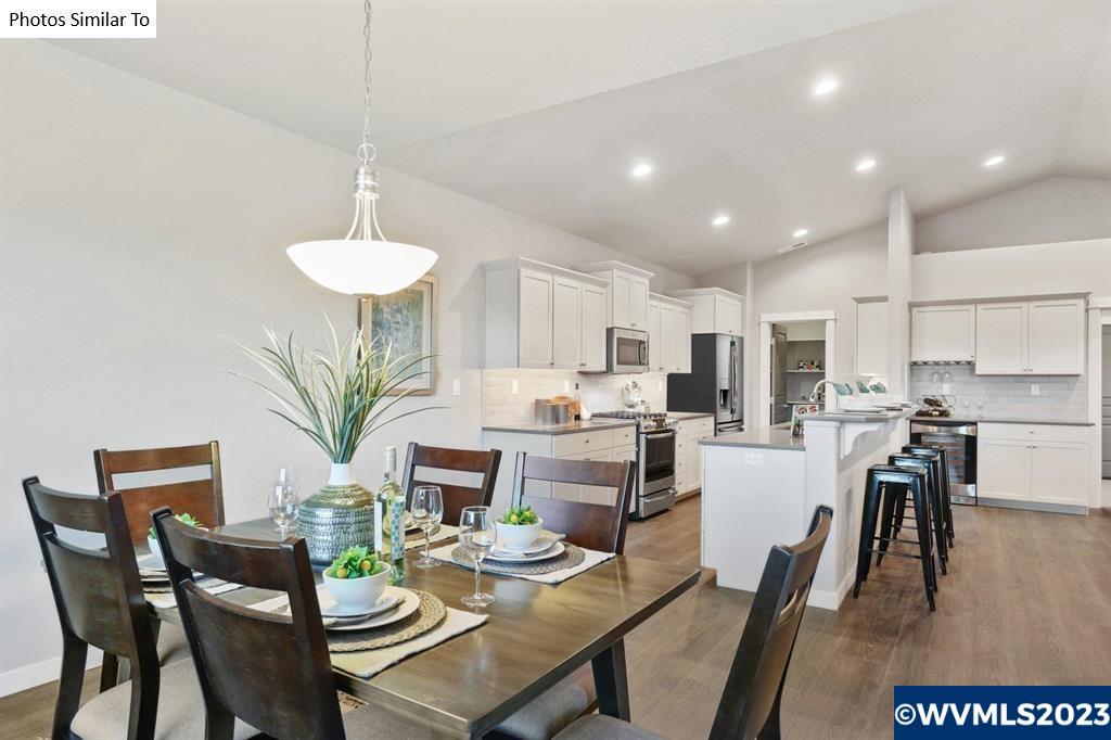 564 Southeast Fowler Street Dallas, OR 97338 - Photo 5 of 10 Gallery Image 5