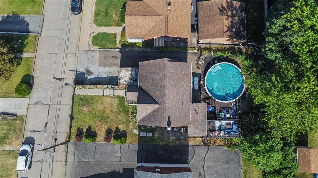 920 Mifflinridge Road Pittsburgh, PA 15207 - Photo 31 of 34 Aerial view of the two level deck, pool, and very long driveway!