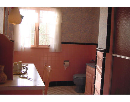 24 Pondview Drive Springfield, MA 01118 - Photo 14 of 22 Gallery Image 14