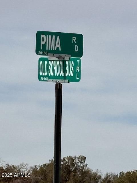 9049 Old School Bus Trail Snowflake, AZ 85937 - Photo 2 of 21 a sign broad on a pole