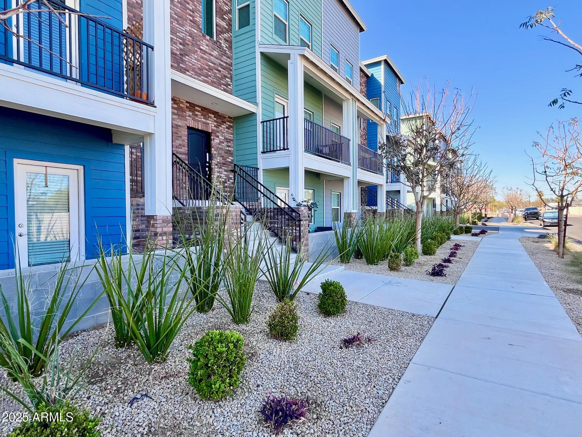 3434 North Longview Avenue, Unit 13 Phoenix, AZ 85014 - Photo 49 of 53 IMG_3895
