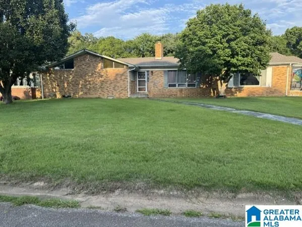 $198,500 | 6237 Cane Creek Circle, Anniston, AL 36206