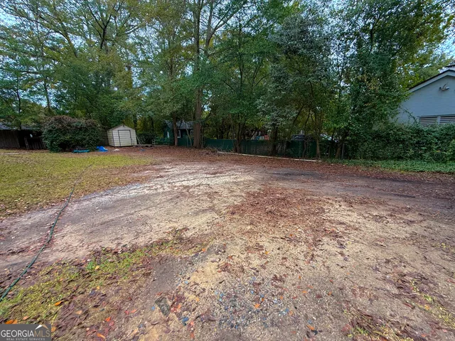 a view of a storage & utility room