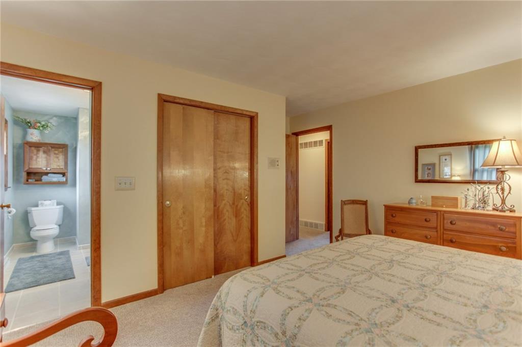 7918 Rahke Road Indianapolis, IN 46217 - Photo 17 of 20 Gallery Image 17