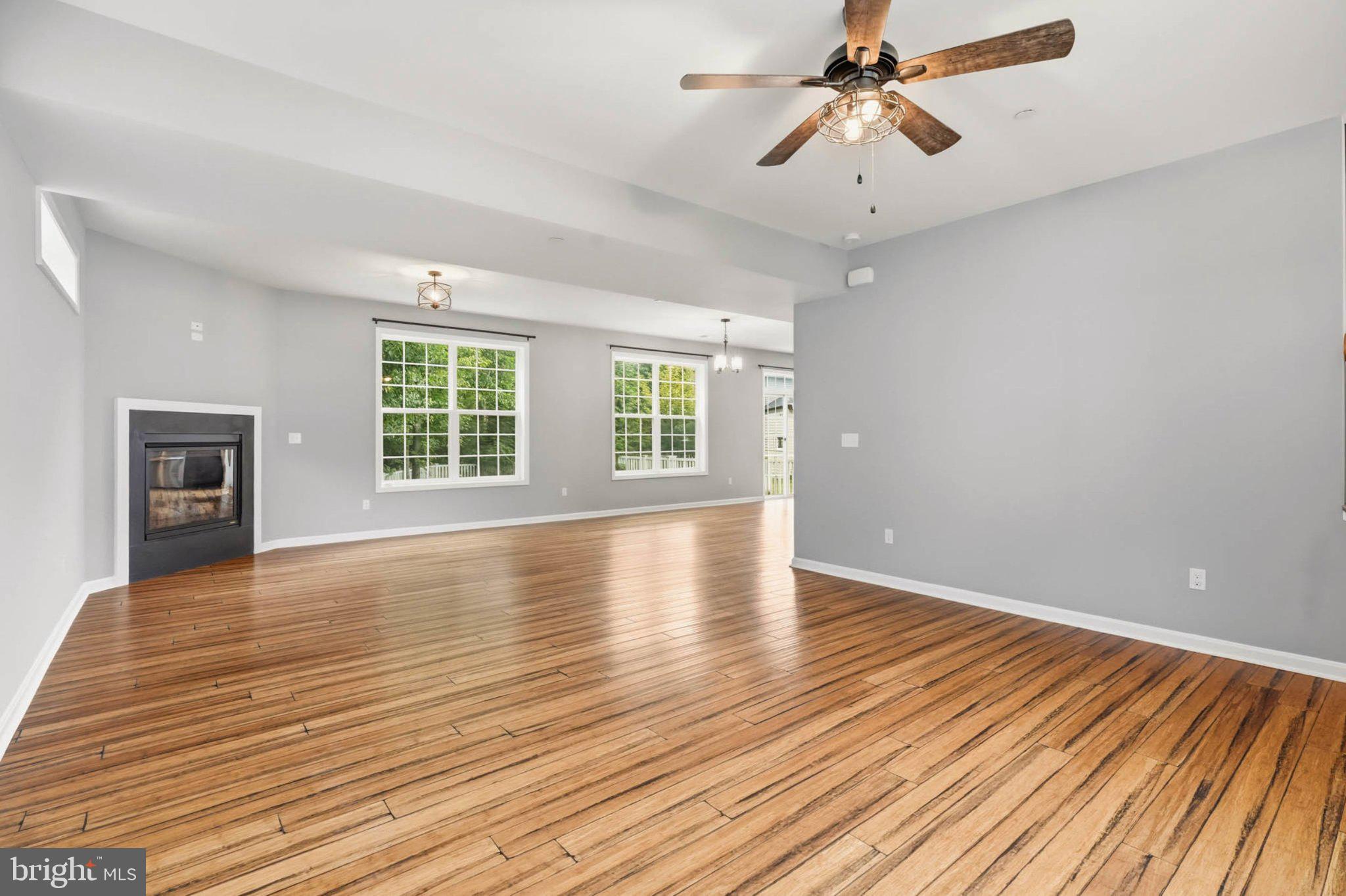 706 Trapper Way Deale, MD 20751 - Photo 21 of 61 Spacious room with natural light.