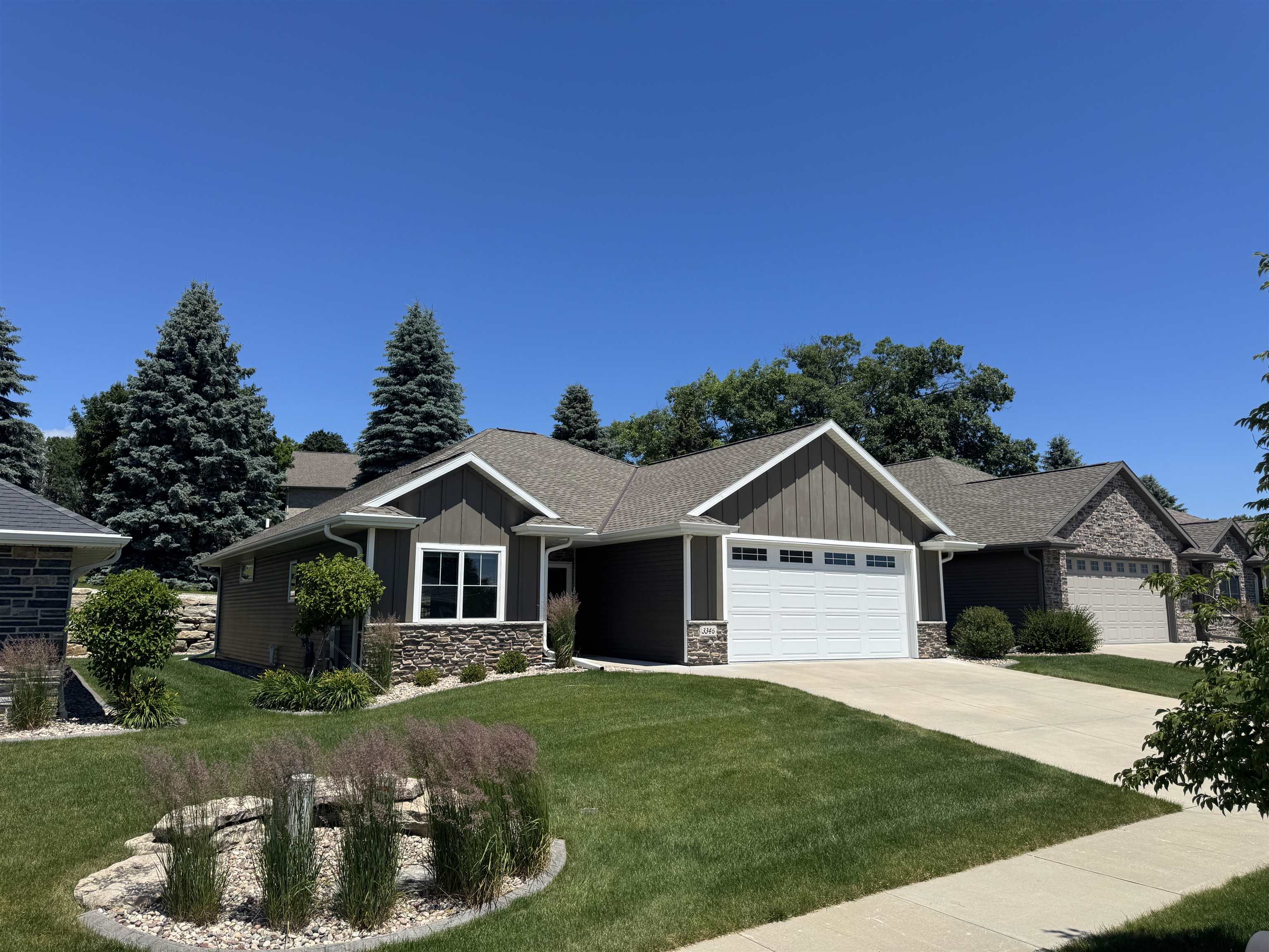 3346 Stone Rdg Drive, Unit 13 Green Bay, WI 54313 - Photo 3 of 49