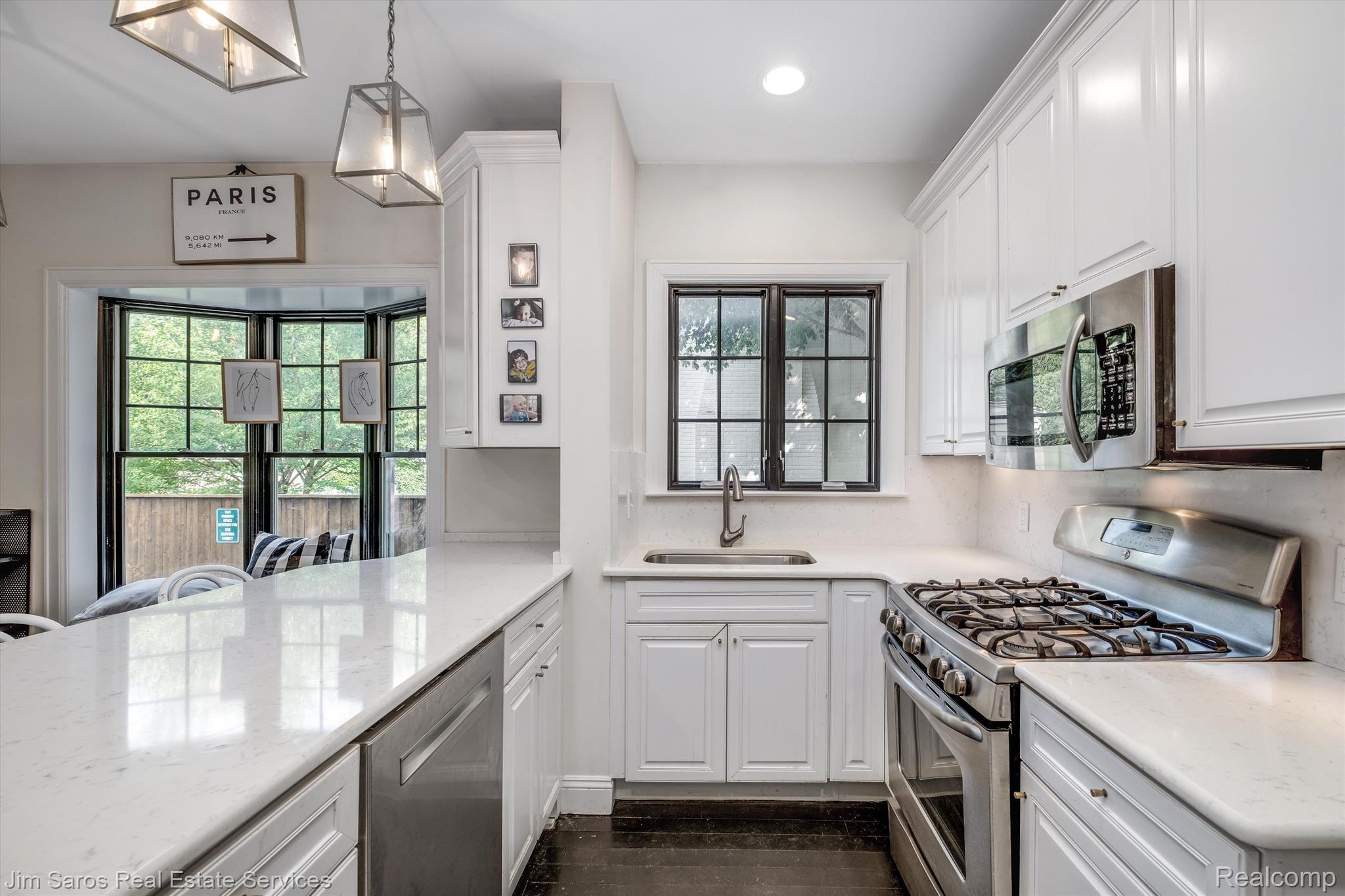 781 Bedford Road Grosse Pointe, MI 48230 - Photo 7 of 28 Gallery Image 7