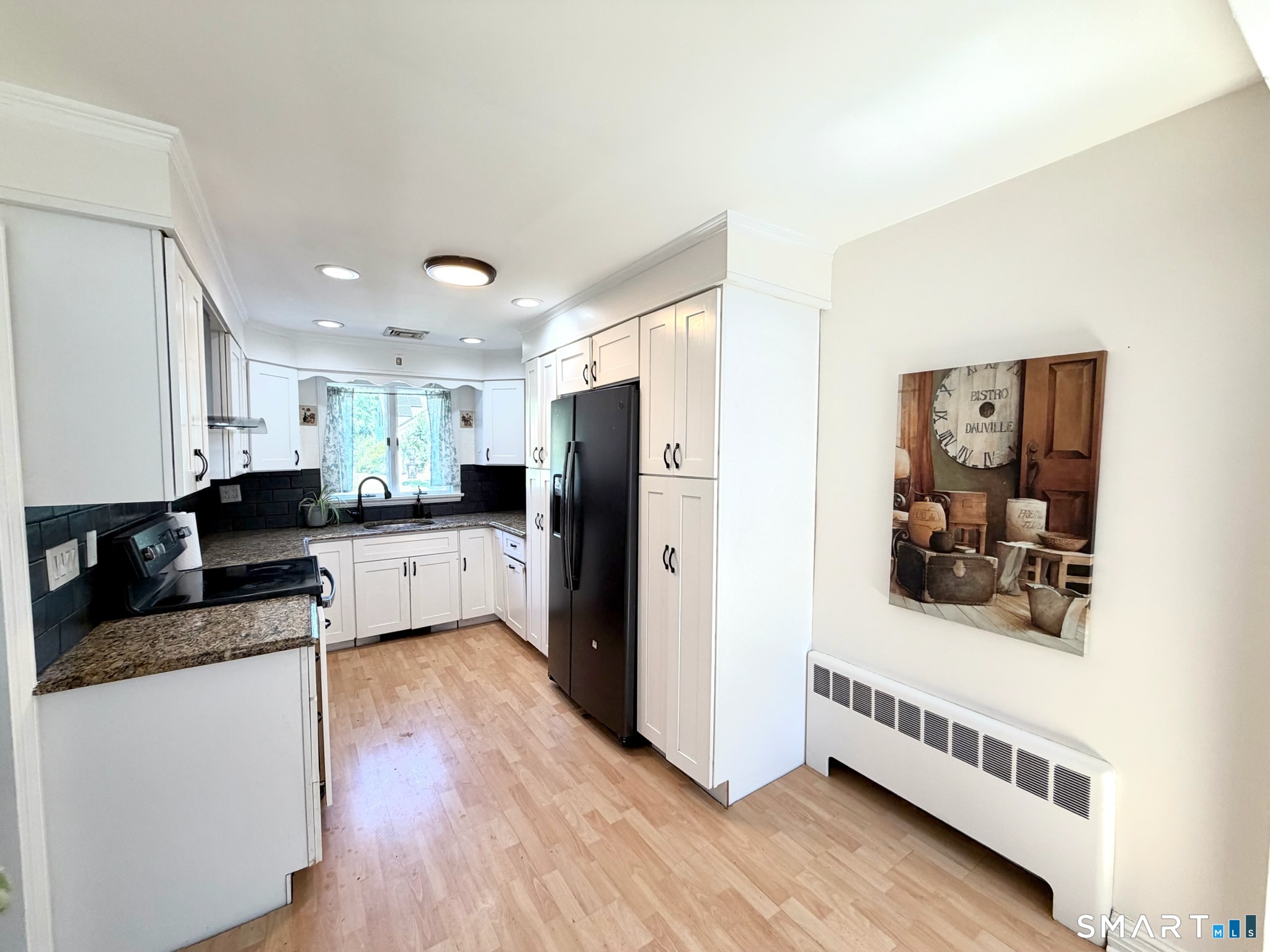 16 Windy Ridge Place Trumbull, CT 06611 - Photo 4 of 13