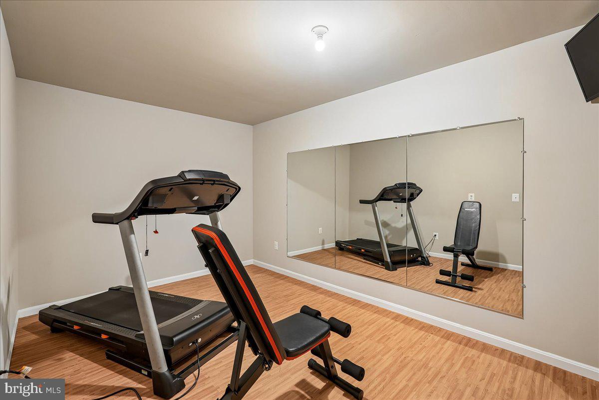 12268 Sedge Street Bristow, VA 20136 - Photo 29 of 48 a room with gym equipment