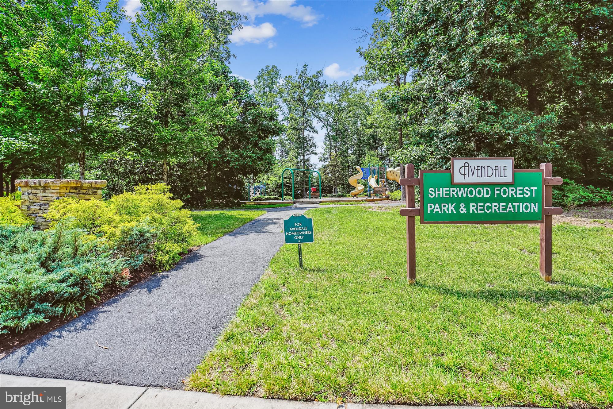 12268 Sedge Street Bristow, VA 20136 - Photo 34 of 48 a view of a park with welcome board
