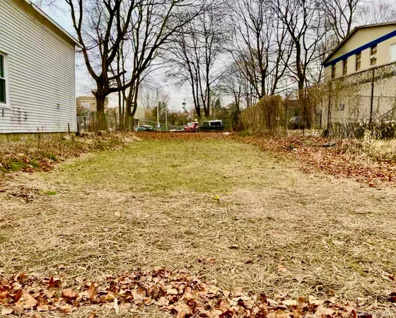 $37,000 | 36 Smith Street, Poughkeepsie, NY 12601