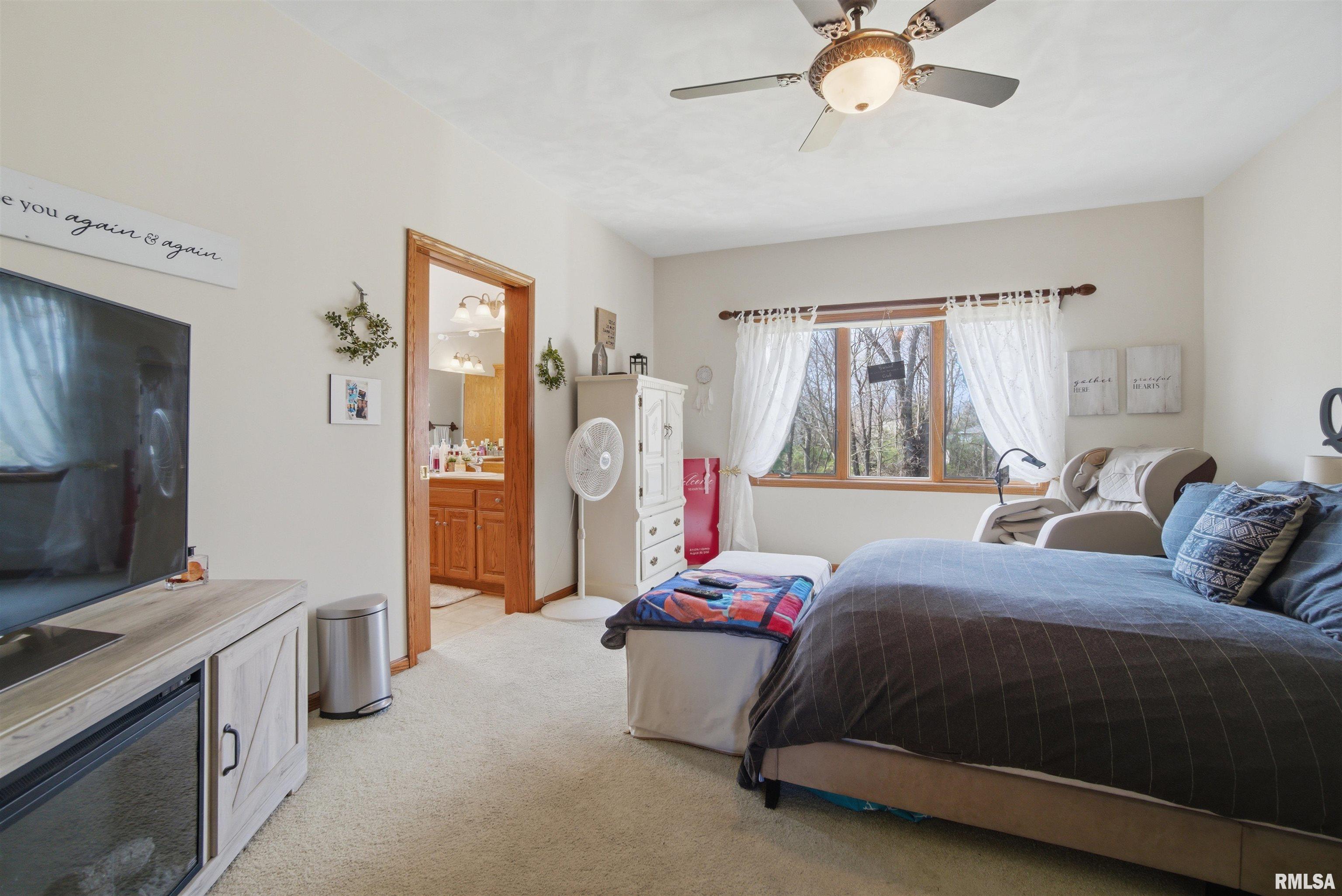 1714 Oak Ridge Washington, IL 61571 - Photo 35 of 81 Gallery Image 35