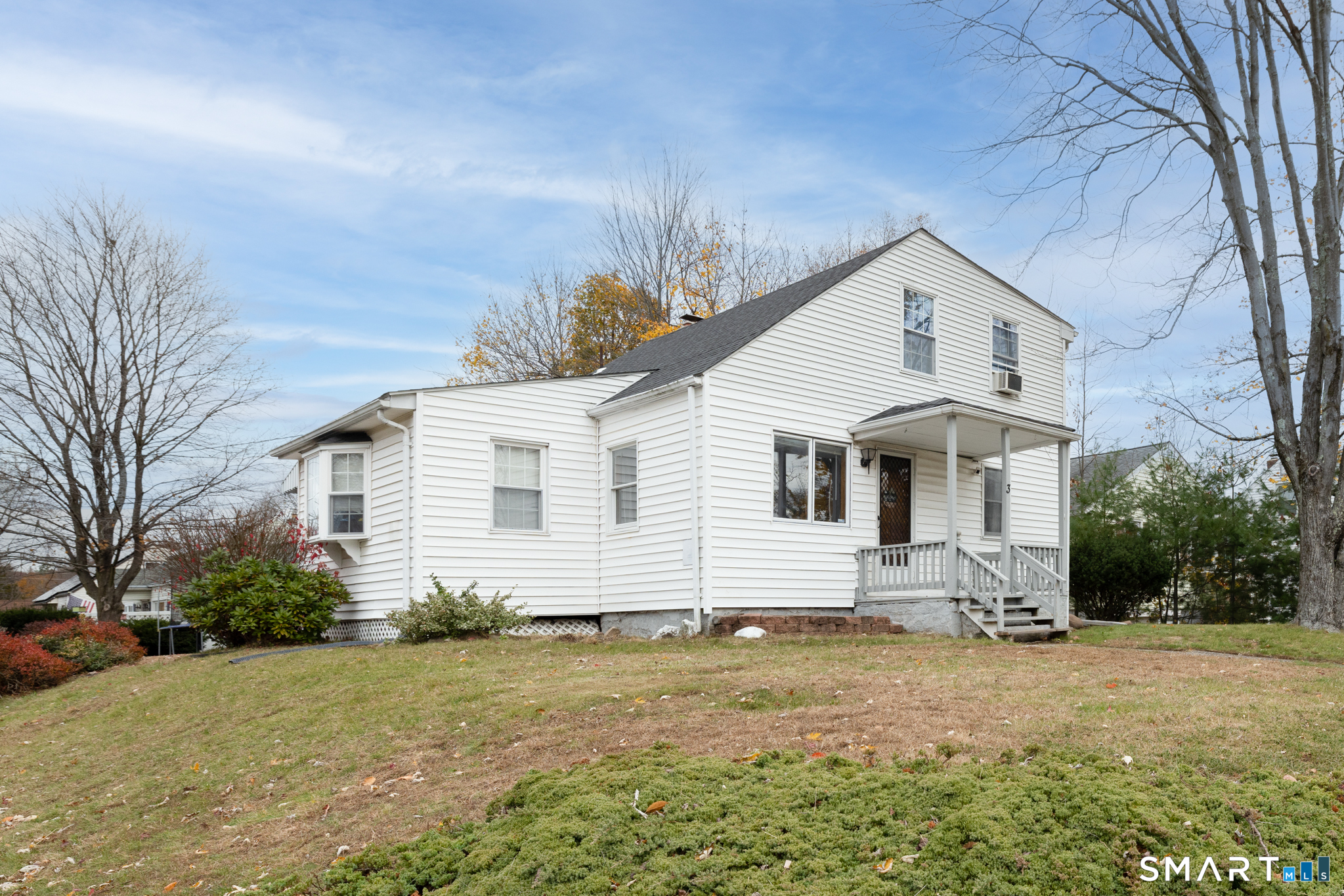 3 Sandra Street Bristol, CT 06010 - Photo 3 of 31