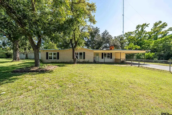 $239,900 | 13060 County Road 285, Tyler, TX 75707