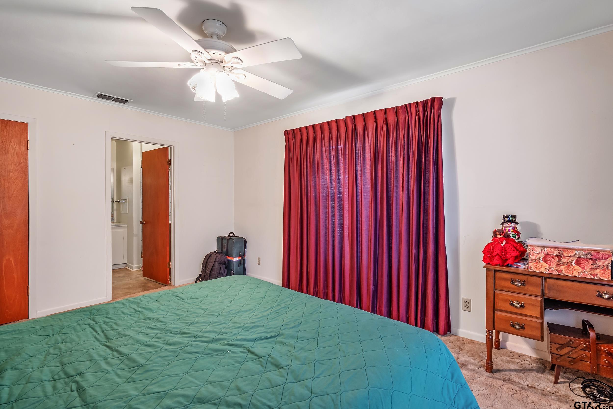 13060 County Road 285 Tyler, TX 75707 - Photo 5 of 38