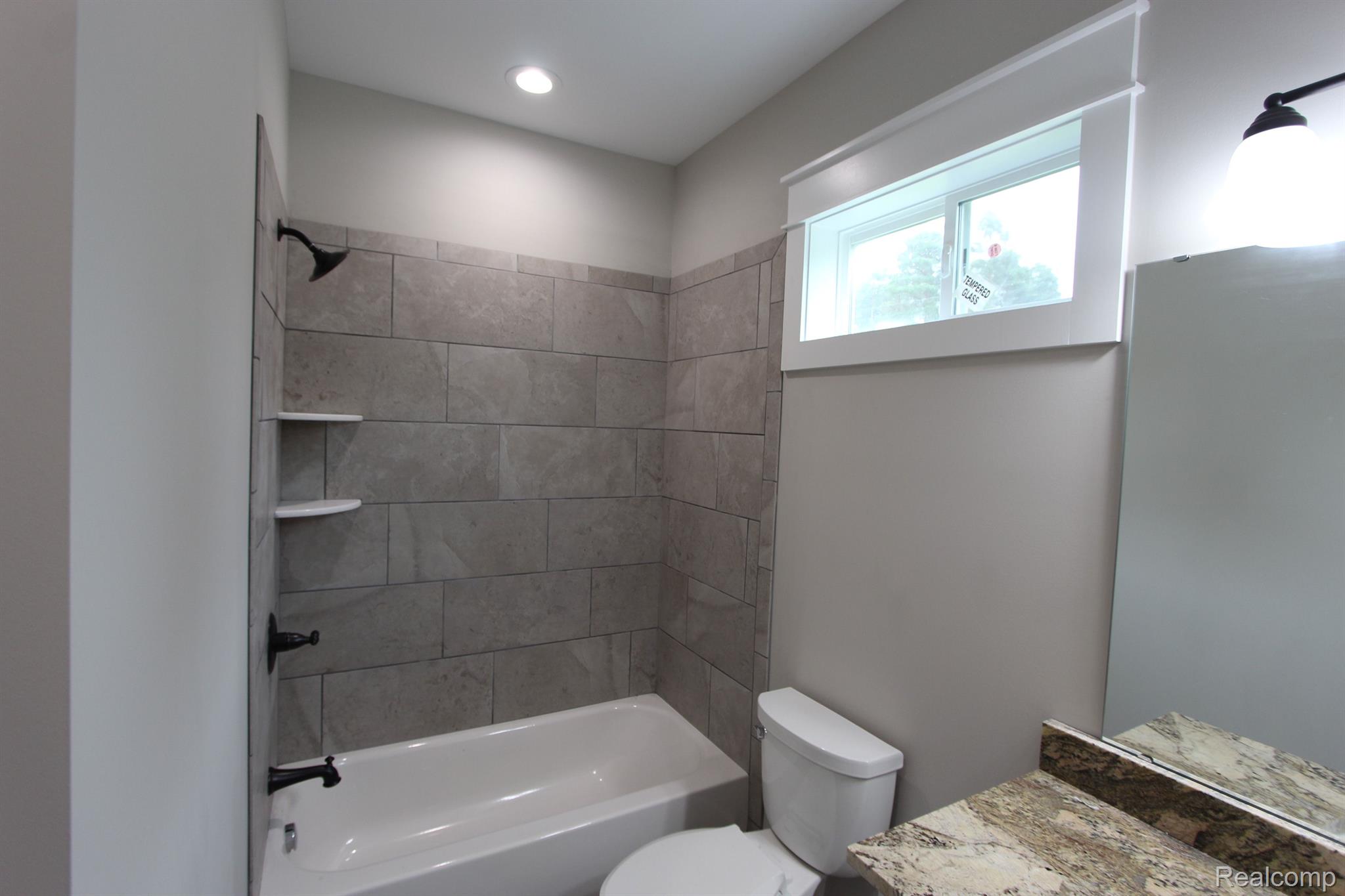 2975 East Coon Lake Road Howell, MI 48843 - Photo 83 of 175 FULL BATH