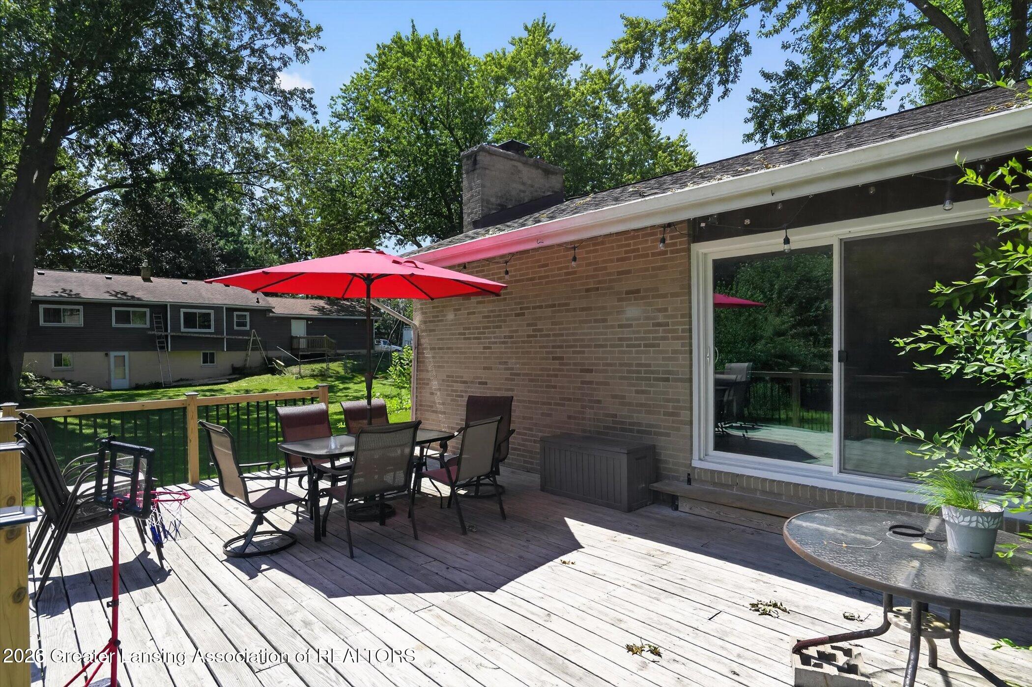 2578 Pine Tree Road Holt, MI 48842 - Photo 36 of 52 Deck