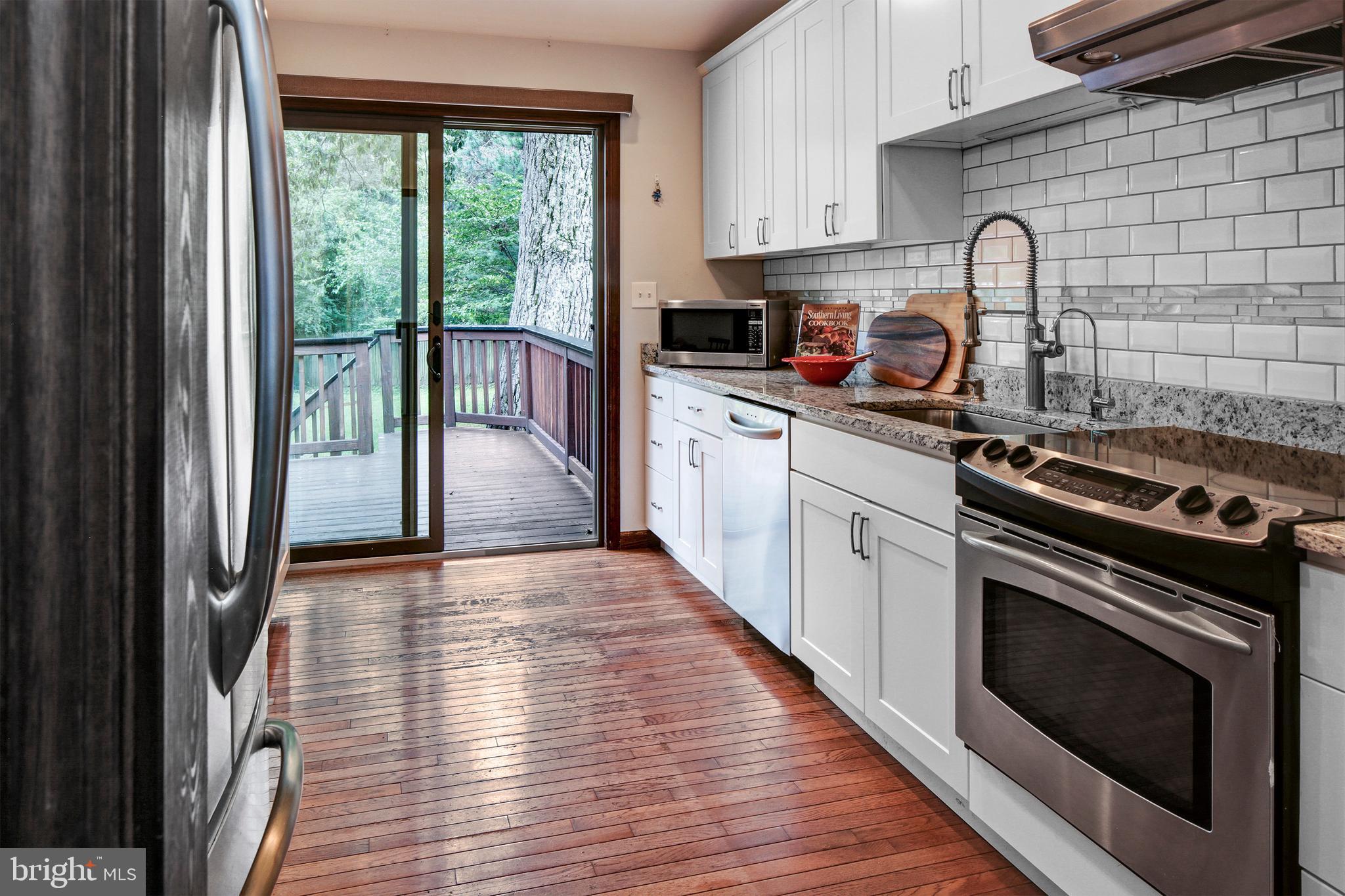 987 Shore Acres Road Arnold, MD 21012 - Photo 11 of 34 new Kitchen