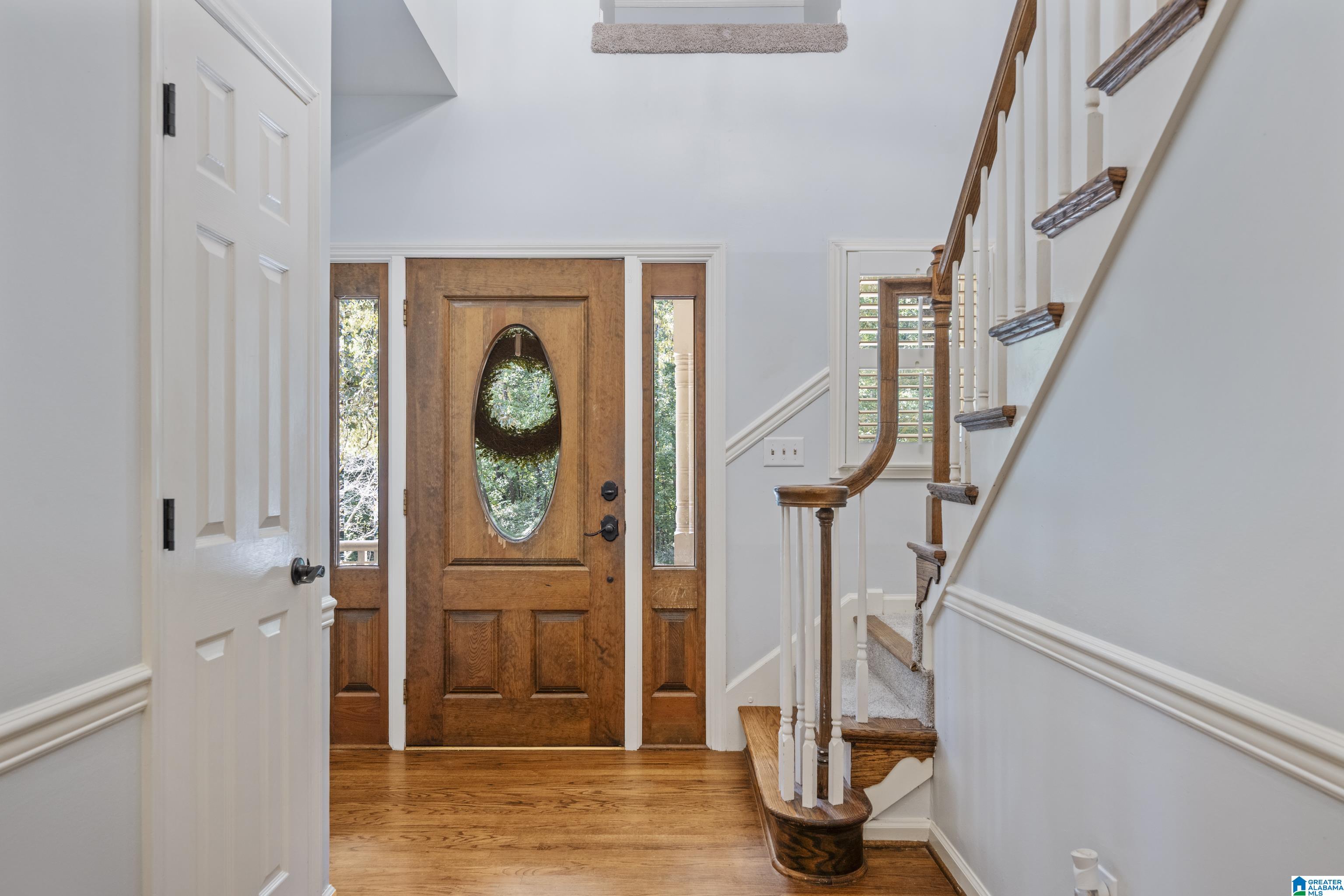 116 Oakmont Road Birmingham, AL 35244 - Photo 4 of 47