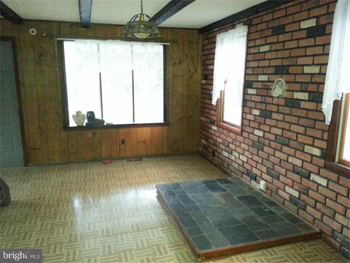 610 Freemansville Road Reading, PA 19607 - Photo 13 of 20 Gallery Image 13