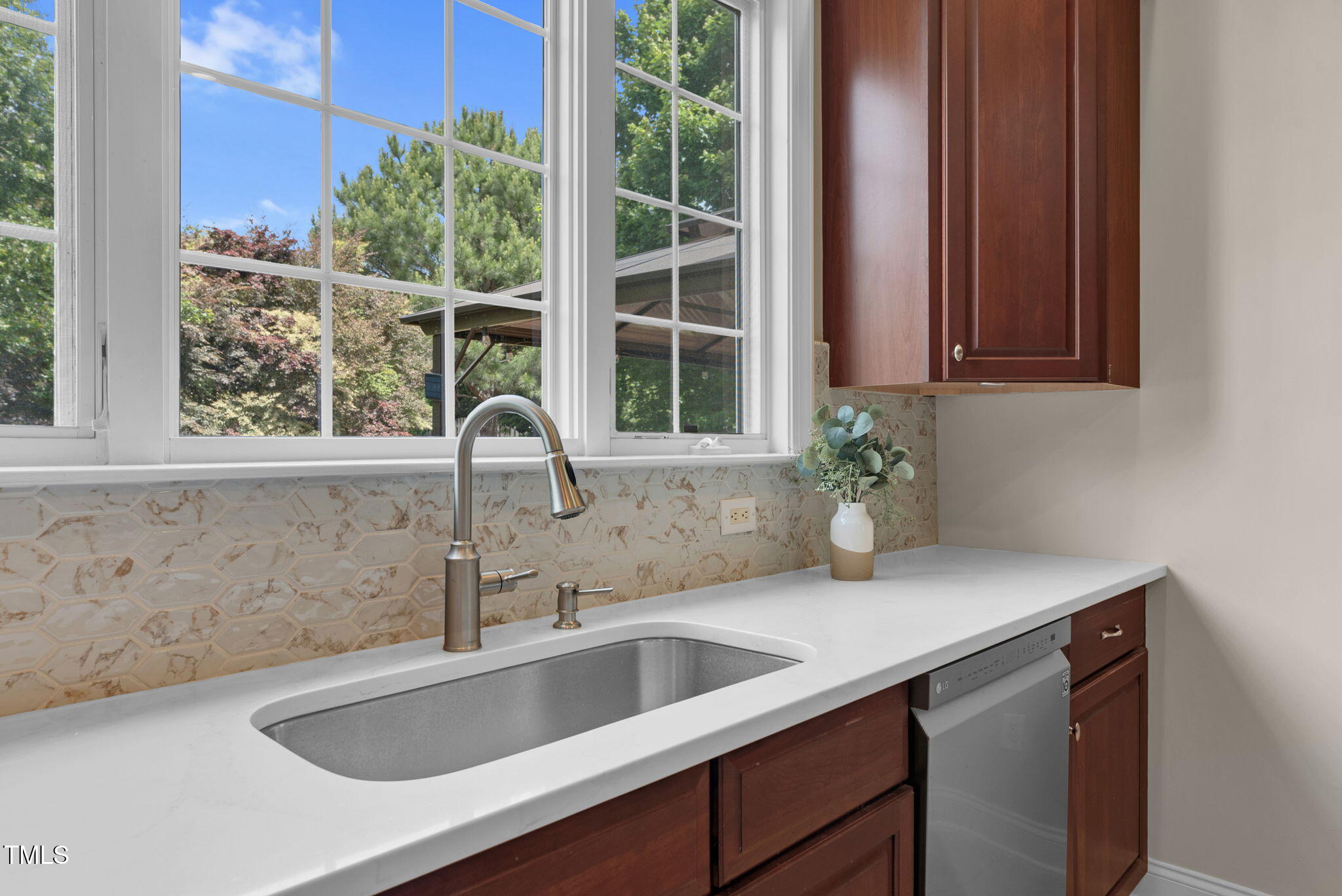 9639 Club Valley Way Raleigh, NC 27617 - Photo 23 of 85 9639 Club Valley Way-38