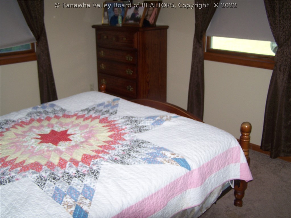 5884 Sandhill Road Point Pleasant, WV 25550 - Photo 10 of 19 Gallery Image 10