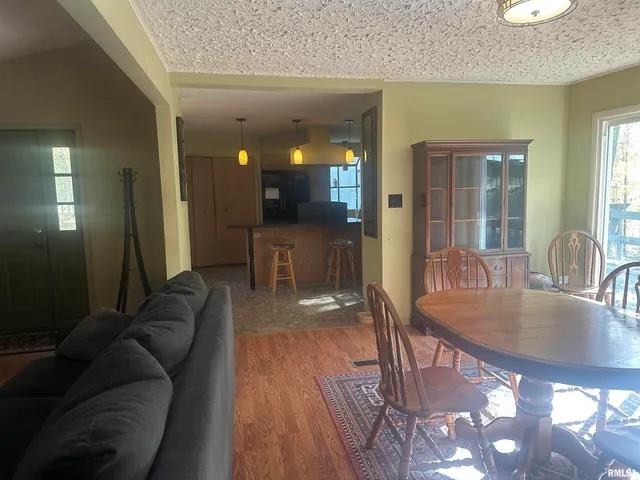 $115,000 | 138 Worthen Road, Murphysboro, IL 62966