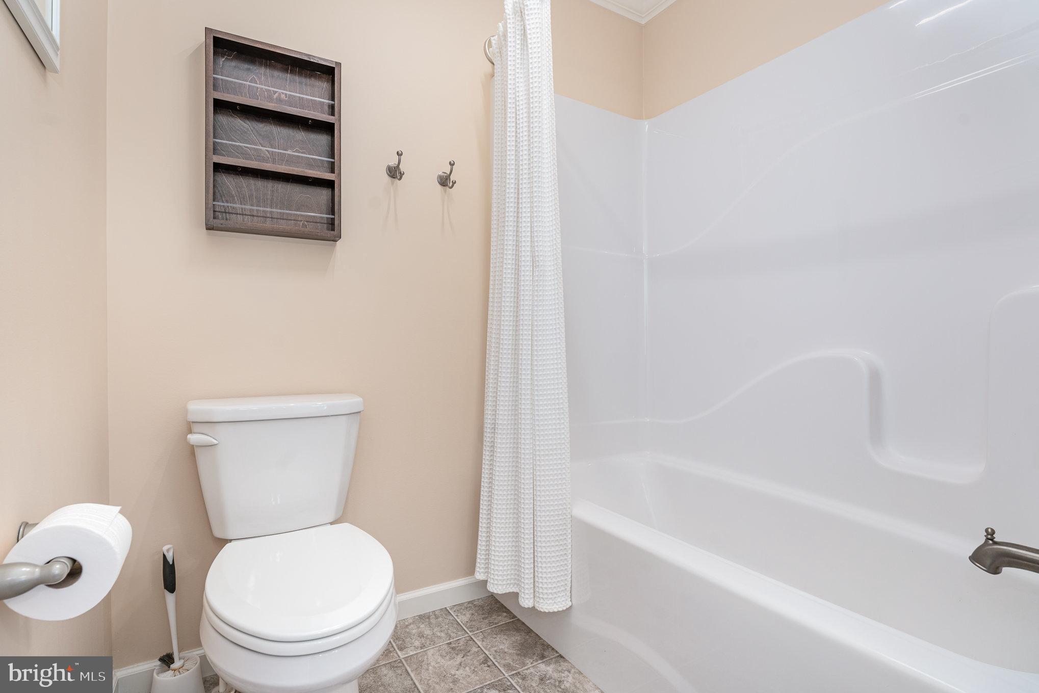 7083 Beaver Spring Road Harrisburg, PA 17111 - Photo 24 of 34 Gallery Image 24