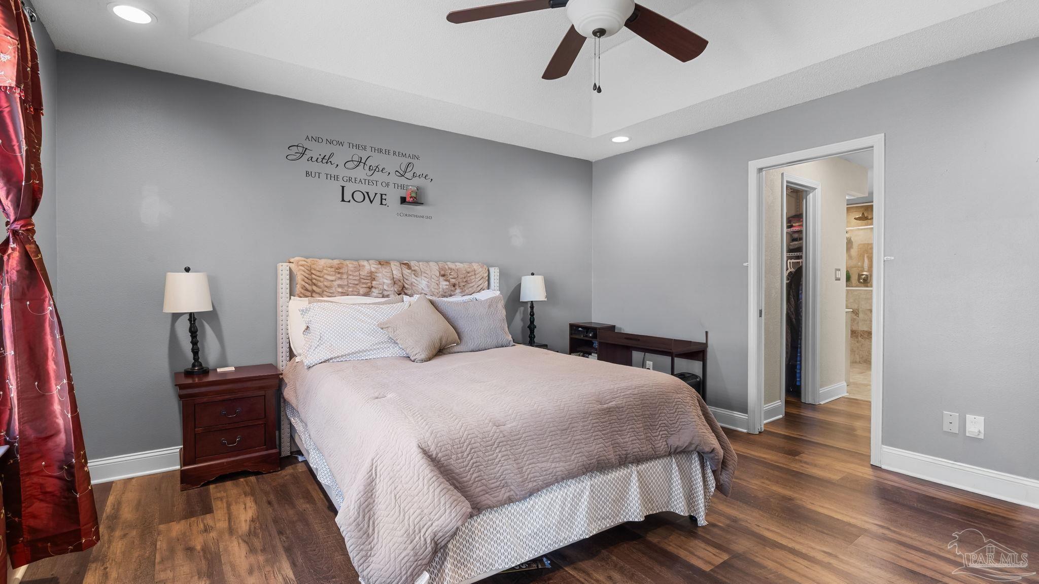 10305 Nightwind Circle Cantonment, FL 32533 - Photo 23 of 46 Tray ceiling, double closets, and ensuite access.