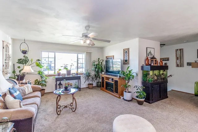 $219,900 | 115 William Court, Hortonville, WI 54944