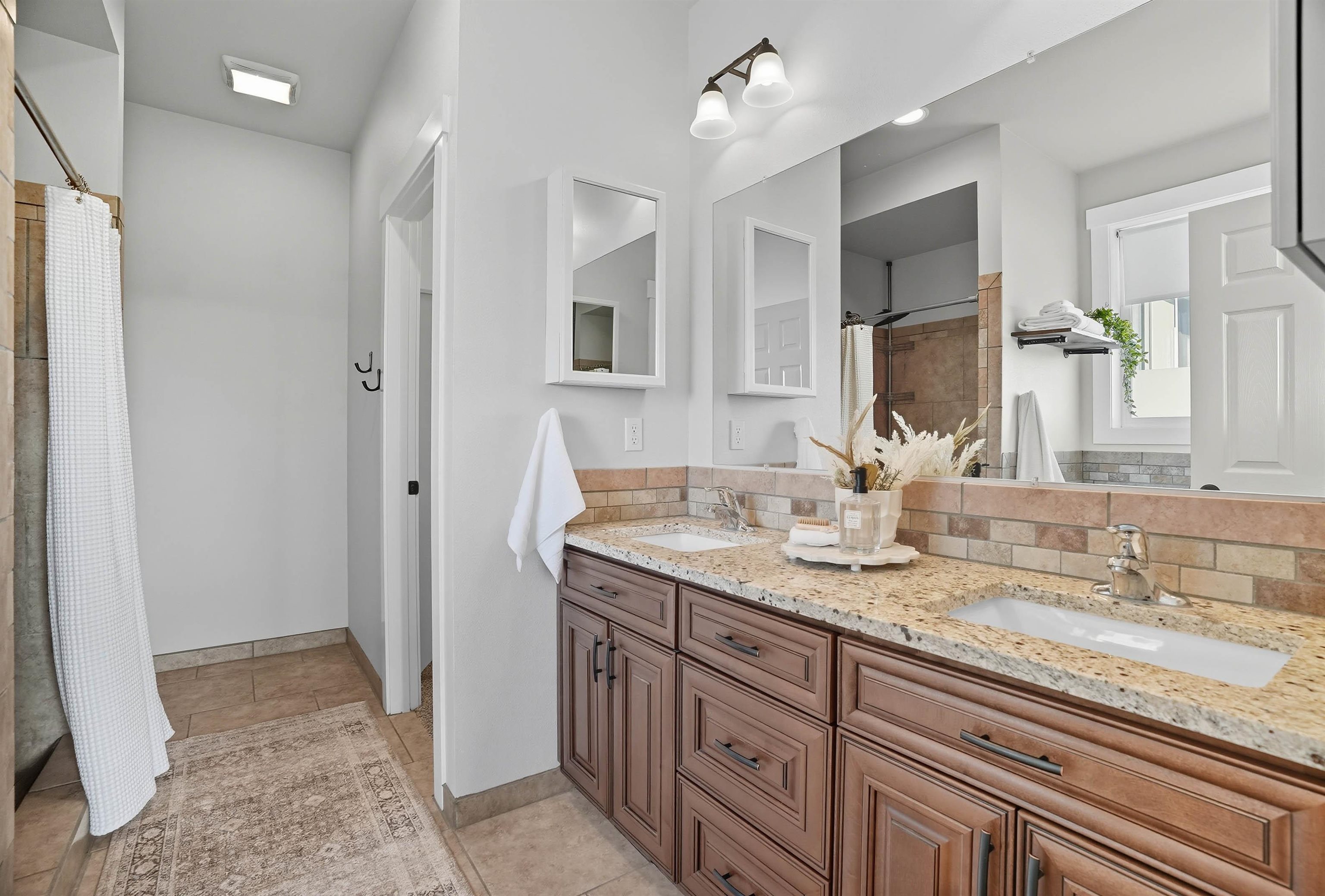 12222 East Nelson Road Elk, WA 99009 - Photo 19 of 49