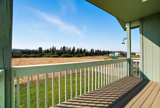 $645,000 | 12222 East Nelson Road, Elk, WA 99009