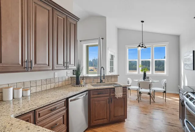 $645,000 | 12222 East Nelson Road, Elk, WA 99009