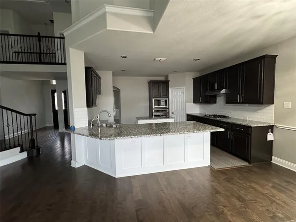 $3,500 | 901 Sunrise Drive, Kennedale, TX 76060