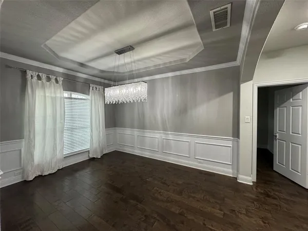 $3,500 | 901 Sunrise Drive, Kennedale, TX 76060