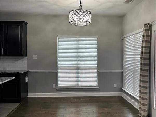 $3,500 | 901 Sunrise Drive, Kennedale, TX 76060