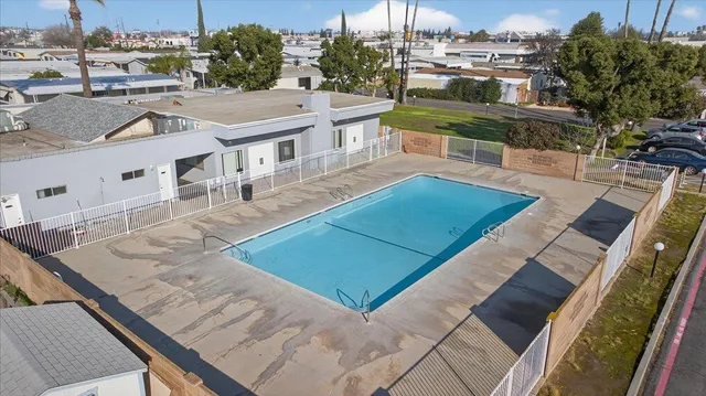 $180,000 | 105 West Herndon Avenue, Unit 3, Fresno, CA 93704