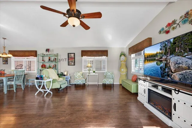 $180,000 | 105 West Herndon Avenue, Unit 3, Fresno, CA 93704