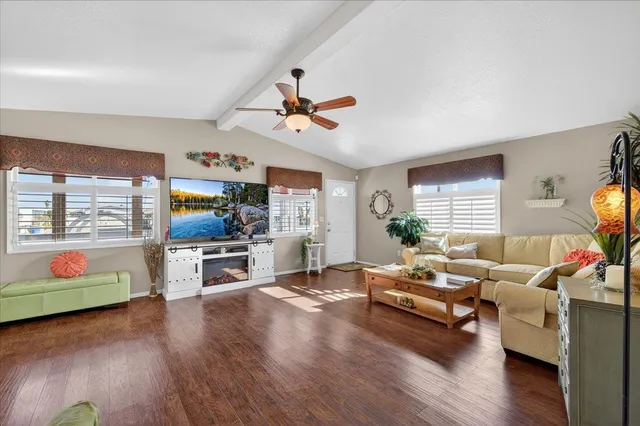 $180,000 | 105 West Herndon Avenue, Unit 3, Fresno, CA 93704