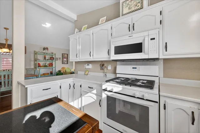 $180,000 | 105 West Herndon Avenue, Unit 3, Fresno, CA 93704