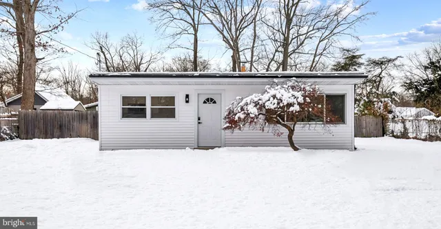 $360,000 | 336 Larch Road, Mount Laurel, NJ 08054